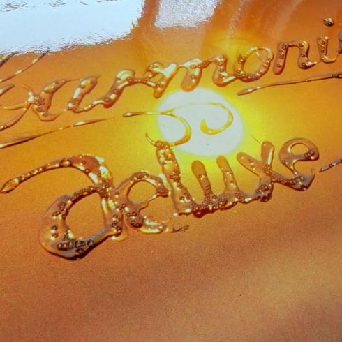 Preview: Harmonia • Deluxe