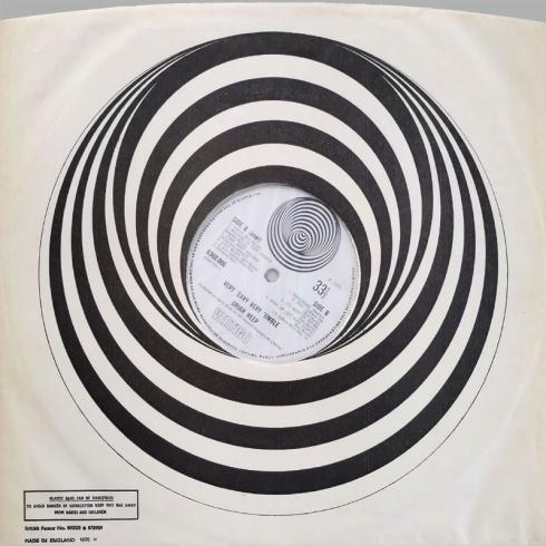 uriah_heep_very_eavy_very_umble_06.jpg