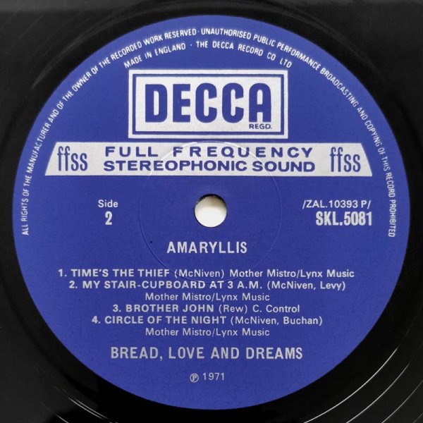 Bread, Love & Dreams • Amaryllis