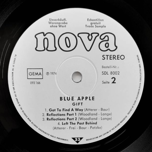 Gift • Blue Apple